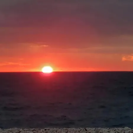 Russohome Monte di Procida